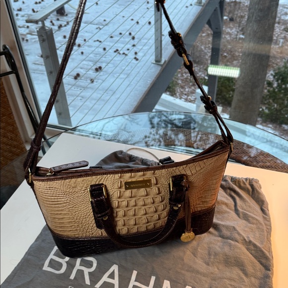 Brahmin Cream and Brown Croc-Embossed Shoulder Bag - Picture 3 of 12